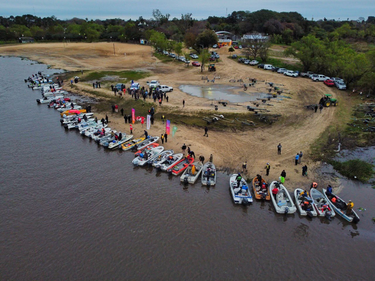 Exitoso Concurso de Pesca Variada en Romang