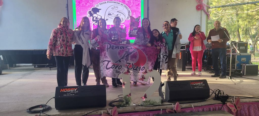 Las mujeres pescaron y se divirtieron en Villa Ocampo